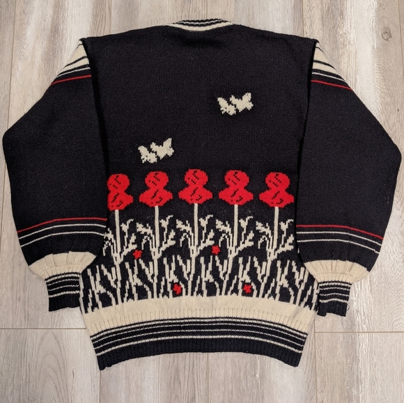 Clover Casuals Vintage Wool Sweater. - Picture 2 of 3